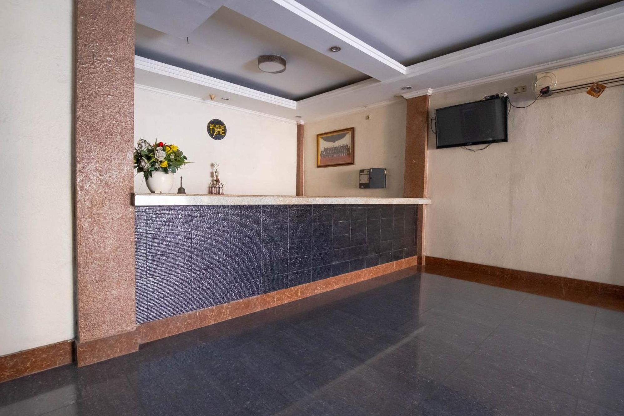 Nusa Indah Syariah Hotel Bandara By Abdihome Tangerang Exterior foto